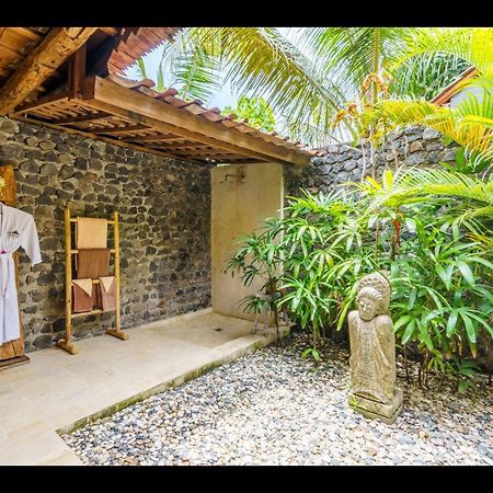 Louka Beach Bali Tianyar Exterior foto