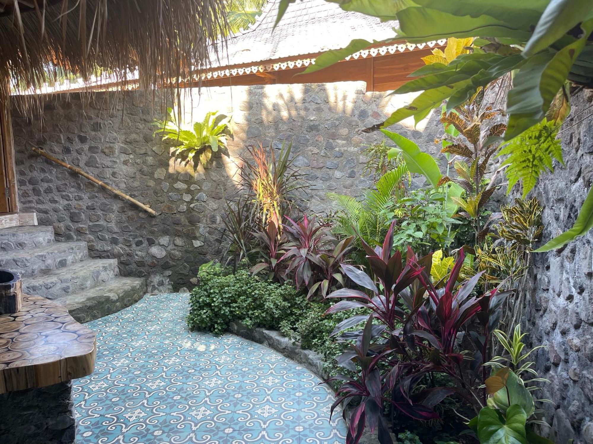 Louka Beach Bali Tianyar Habitación foto